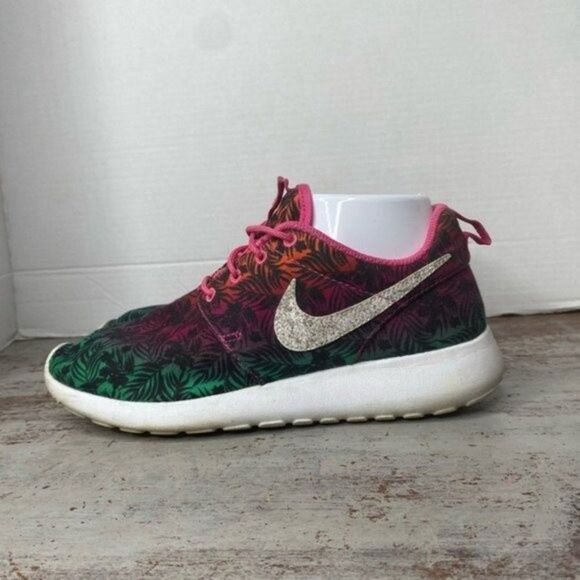 Nike Roshe Run Palm Tree Floral Running Shoes (677784-602) w 7 y 5.5 - Picture 10 of 10